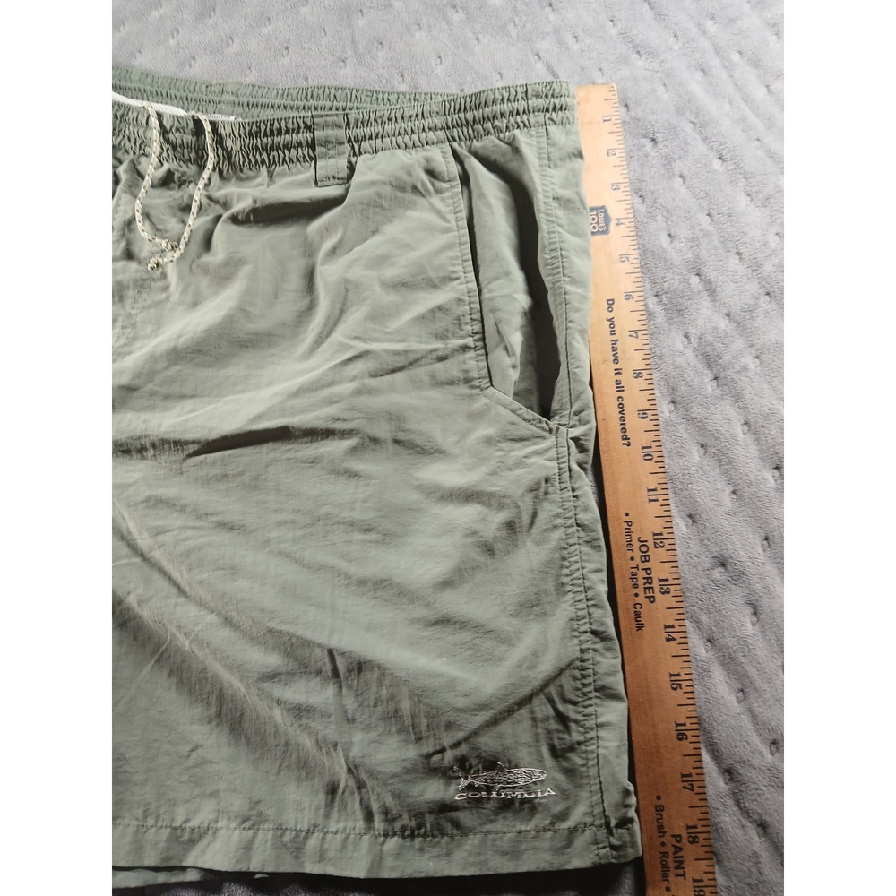 Columbia PFG Mens XL Sage Green Nylon Fishing Shorts Packable Mesh Lined FM8300 - Picture 2 of 6